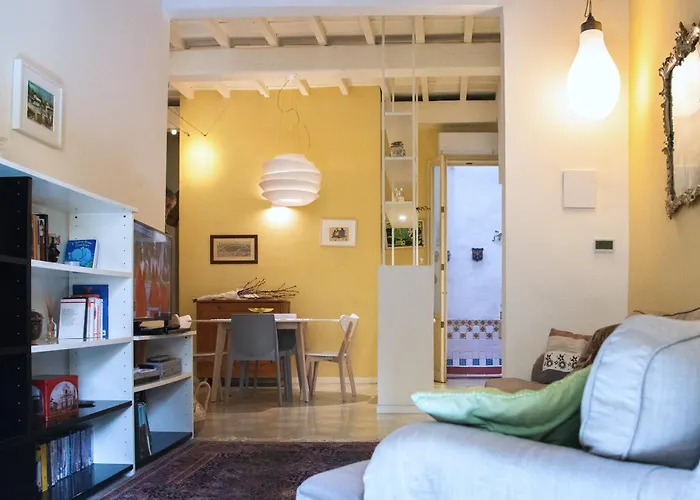 Agnolo First Two Bedrooms Apartment Close To Duomo